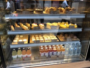 フジマートでお買い物の際にはLayers Bakery にお立ち寄り