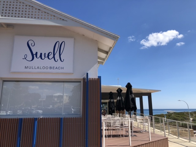 オーシャンビューのレストラン Swell Mullaloo Beach パース ドリプラblog オーシャンビューのレストラン Swell Mullaloo Beach パース ドリプラblog