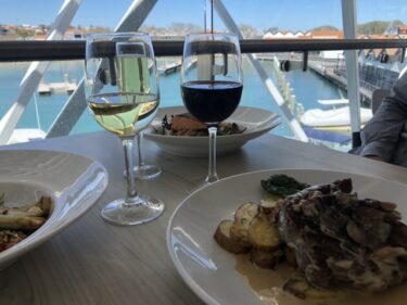 Hillarys Boat Harbourのお勧めランチスポット ISHKA